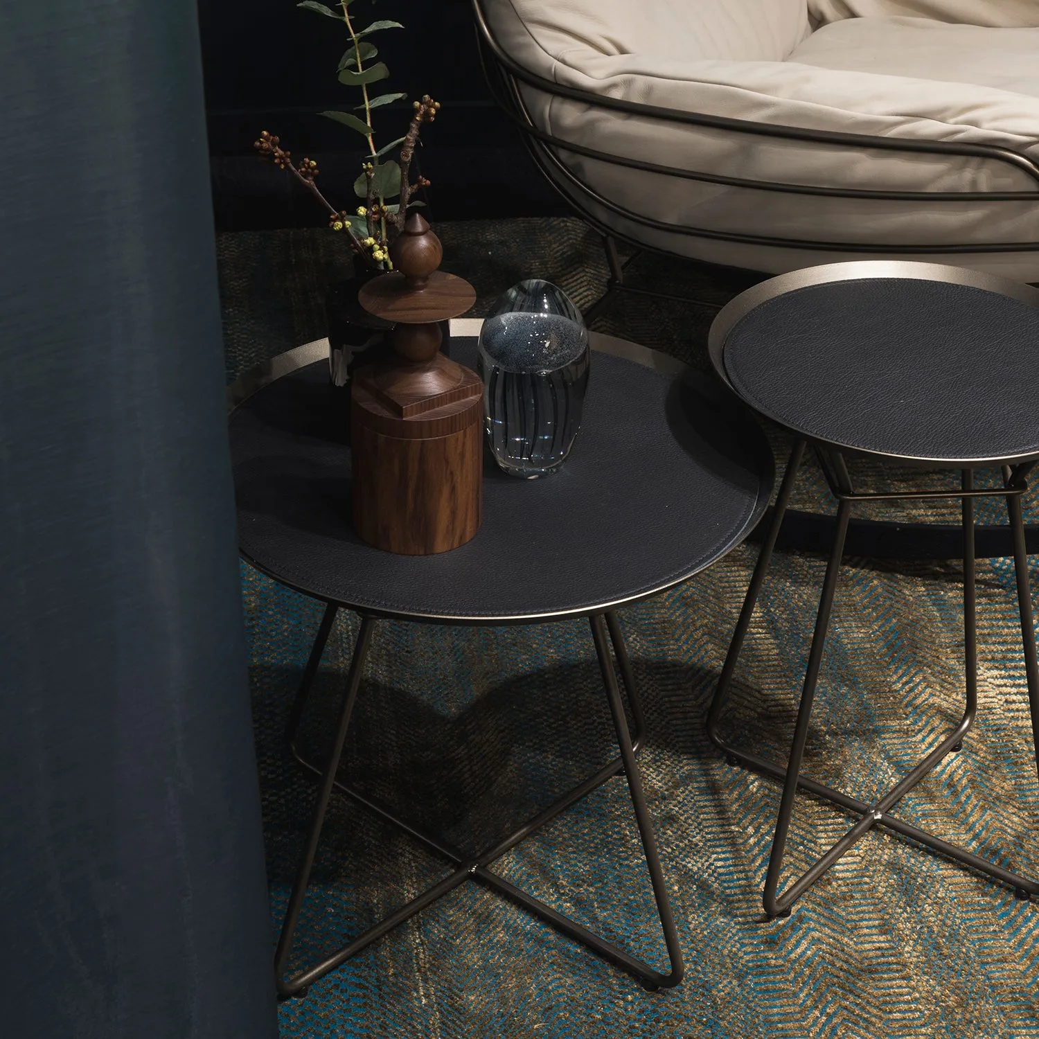 freifrau | leyasol outdoor coffee table | small | steel bronze glaze